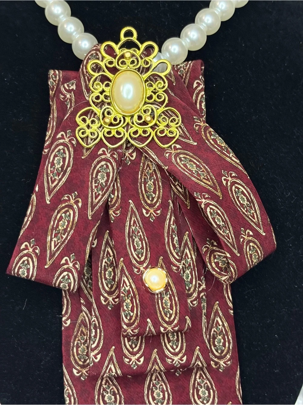 Chaps Burgundy Paisley Brooch Necklace Tie  with Pearl Accents